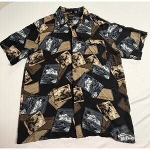 Red Macaw Short Sleeve Hawaiian Button Up Shirt Men's Size L Palm Tree Casual